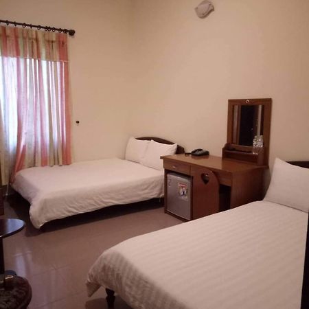 Quang Chien Hotel Dalat Exteriör bild