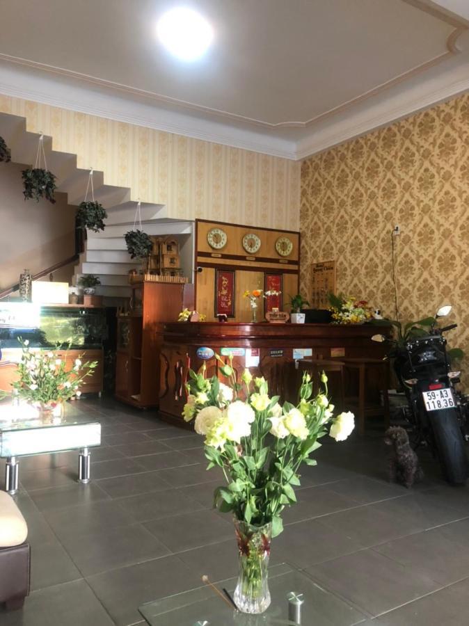 Quang Chien Hotel Dalat Exteriör bild