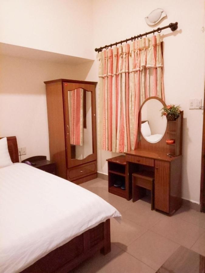 Quang Chien Hotel Dalat Exteriör bild
