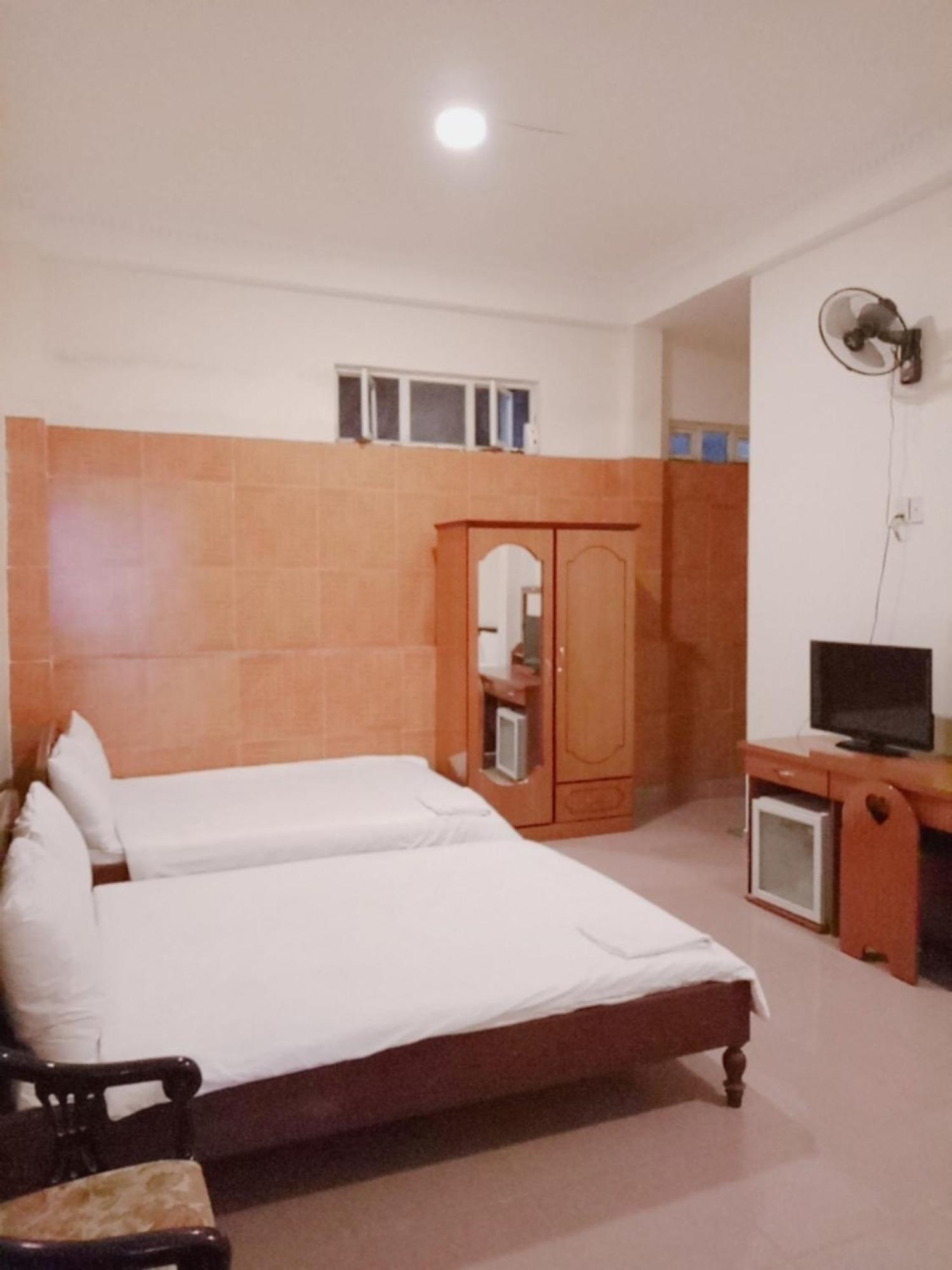 Quang Chien Hotel Dalat Exteriör bild