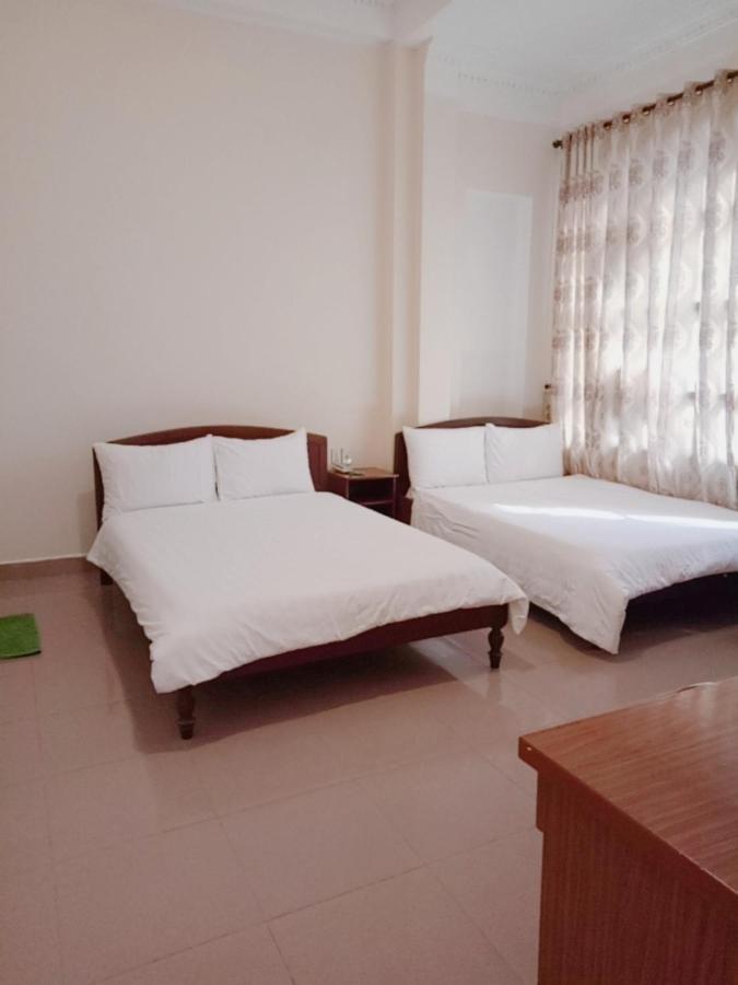 Quang Chien Hotel Dalat Exteriör bild