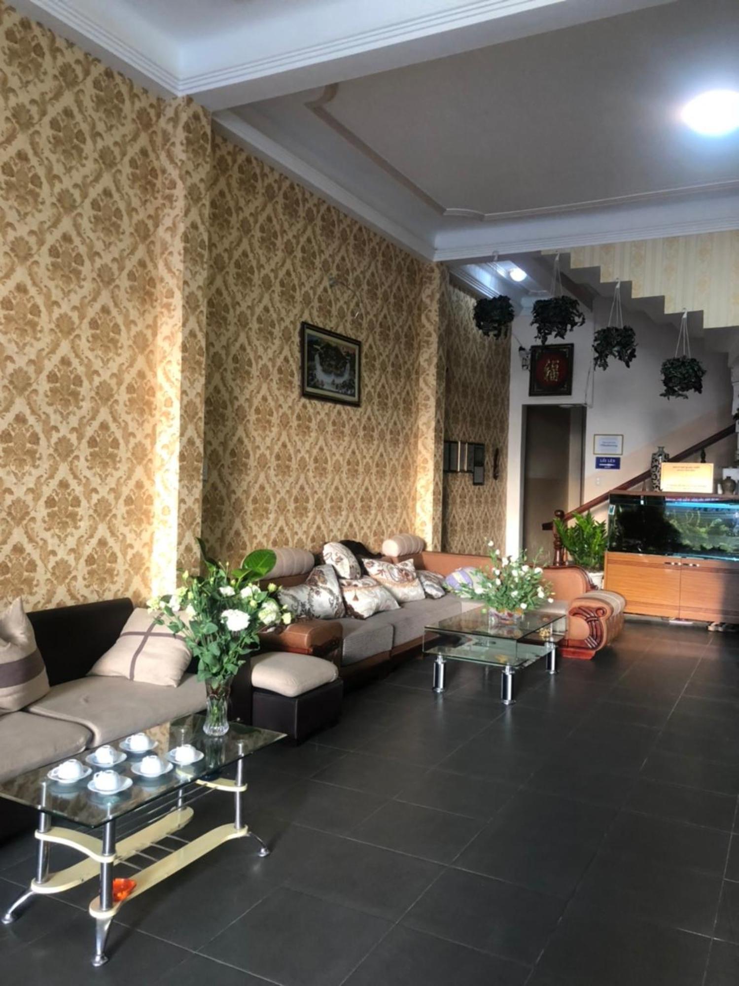 Quang Chien Hotel Dalat Exteriör bild