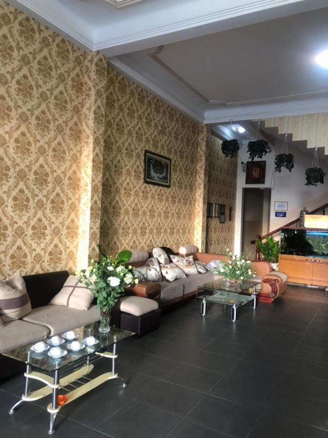 Quang Chien Hotel Dalat Exteriör bild